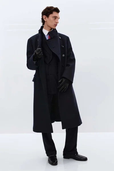 Look 10